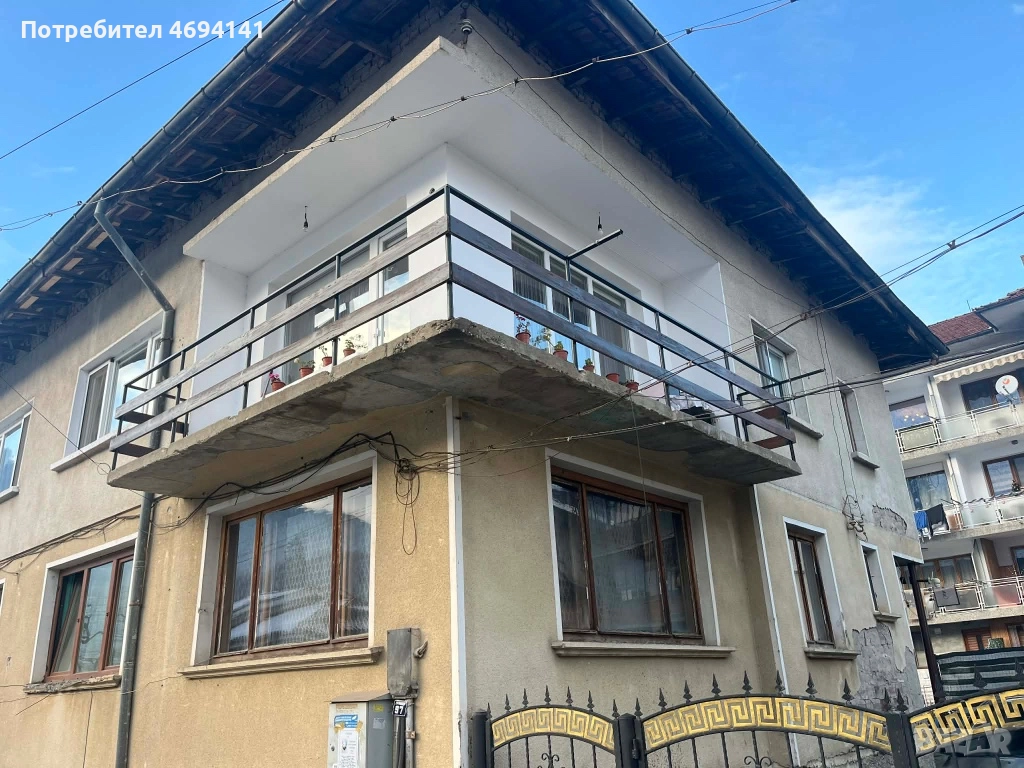 Продавам Етаж от къща 132кв 3 спални, снимка 1