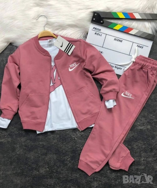 детски комплект nike , снимка 1