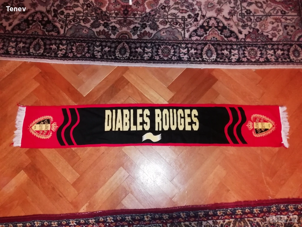 Belgium DIABLES ROUGES Белгия червените дяволи шал Burrda, снимка 1