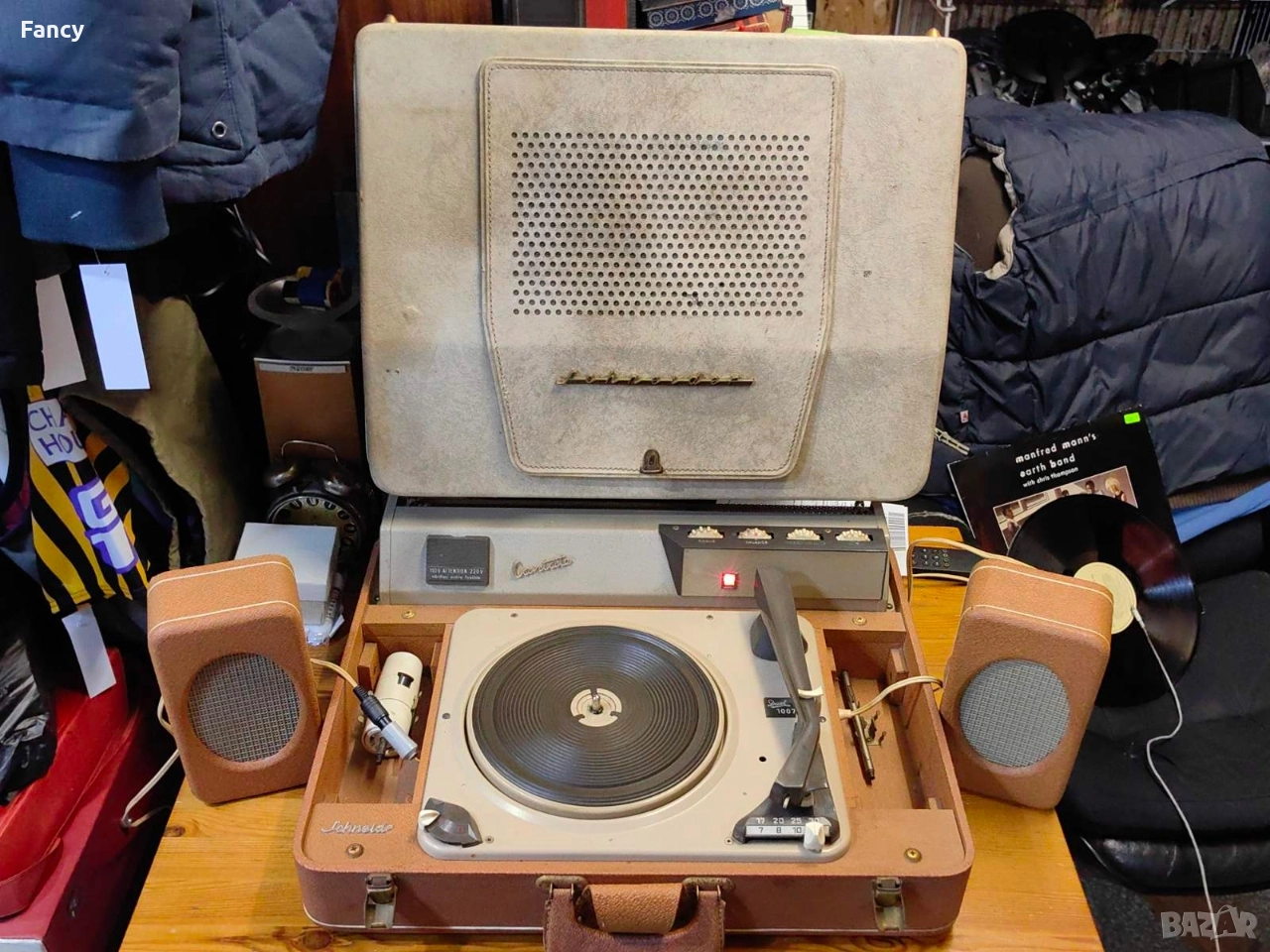 Лампов грамофон Schneider/Dual, снимка 1