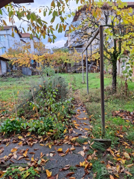 Продавам самостоятелна къща на 2 етажа гр. Гоце Делчев, снимка 1