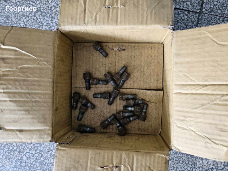 Оригинални болтове за джанти пежо ситроен peugeot citroen, снимка 1