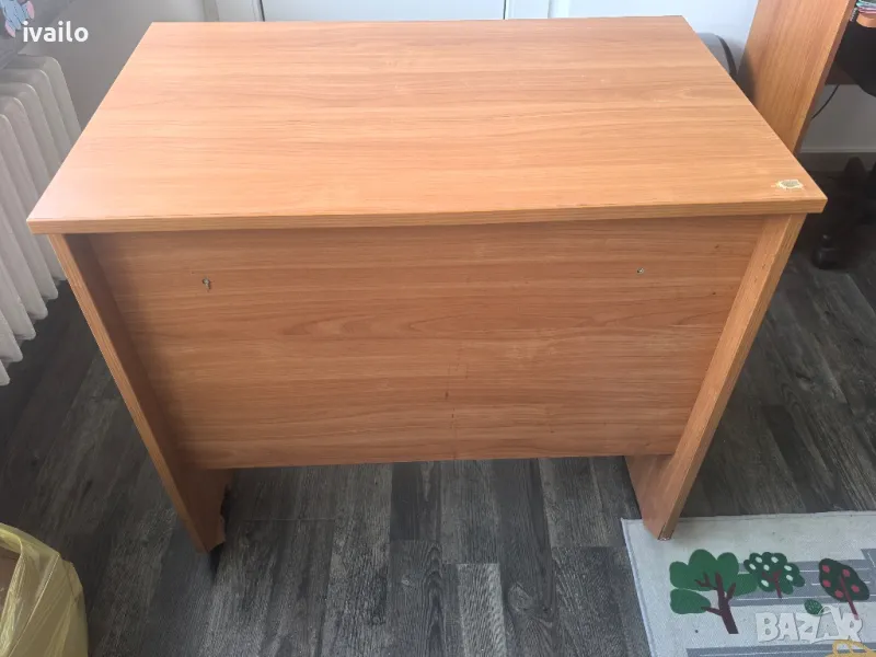 Бюро, снимка 1