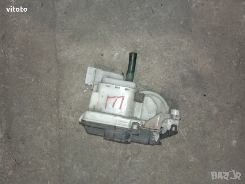 Шофьорска брава от Фолксваген, снимка 1