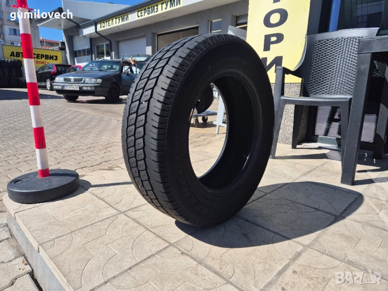 1бр.лятна бусова гума 215/65/16 C, снимка 1