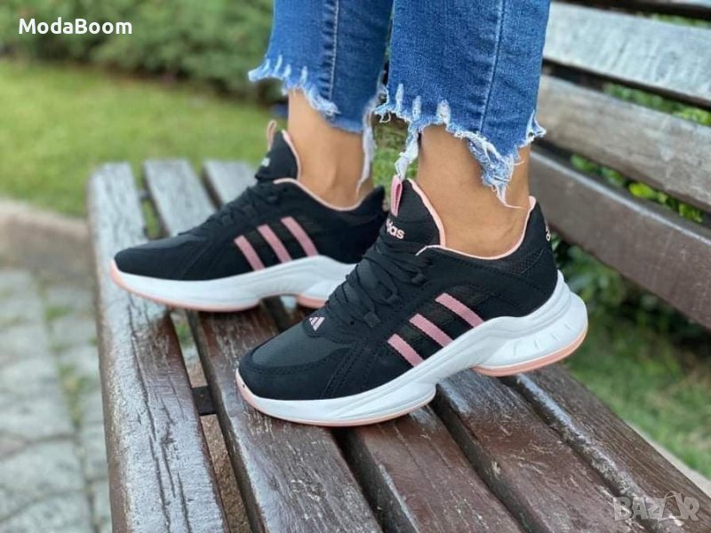 Дамски обувки Adidas , снимка 1