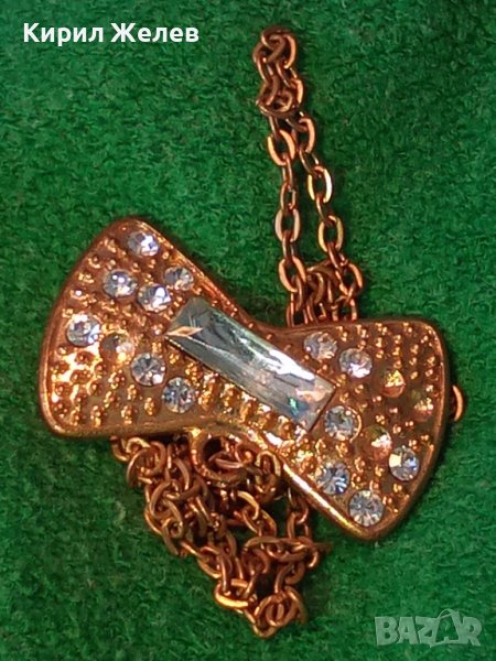 РЕТРО ПОЗЛАТЕН МЕДАЛЬОН ПАПИЙОНКА с ФАСЕТ КРИСТАЛИ и ВЕРИЖКА 3330, снимка 1
