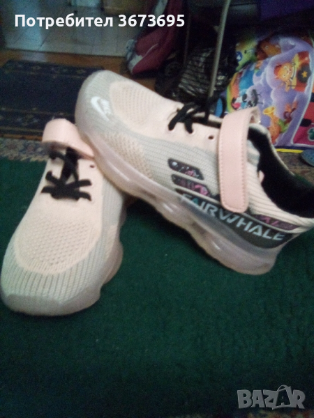 Дамски маратонки със силиконови светещи подметки , снимка 1