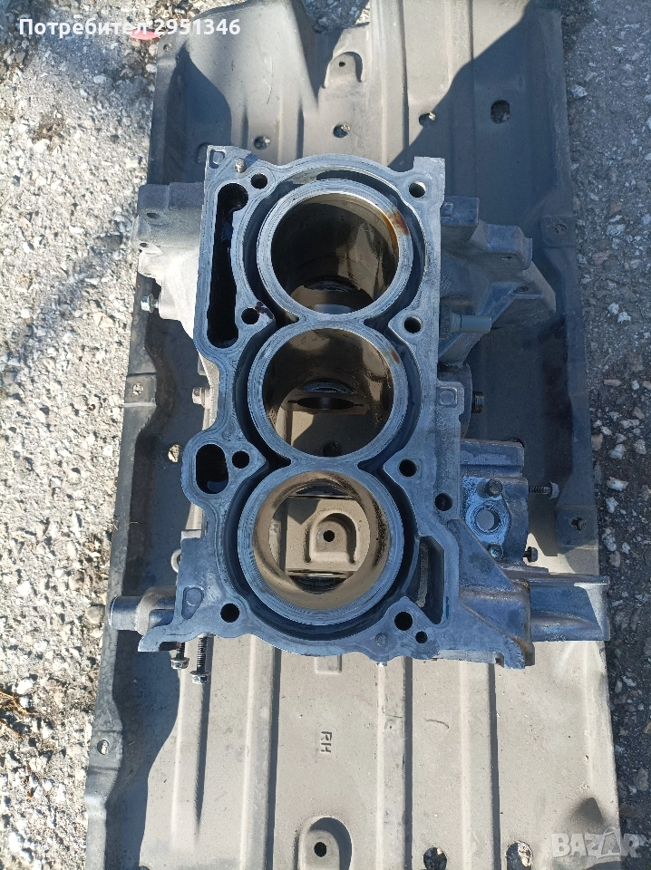 . Цилиндров блок Mitsubishi Space Star Mirage 1.0, снимка 1