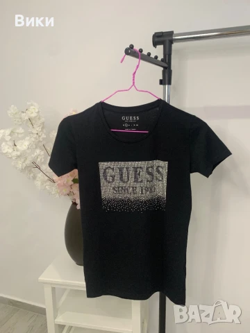 Тениска на Guess в размер S, снимка 2 - Тениски - 50829464