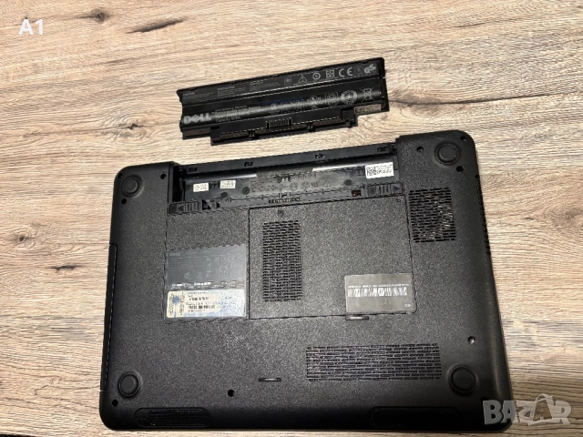 Лаптоп Dell inspiron N 4110, снимка 3 - Лаптопи за дома - 52428001