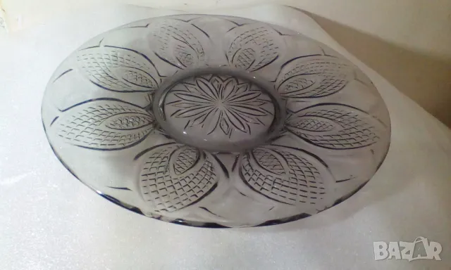 Стъклени подноси, снимка 1