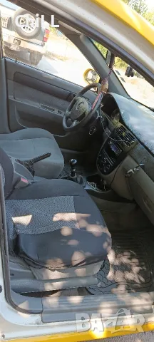 Шевролет Лачети, снимка 8 - Автомобили и джипове - 55709771