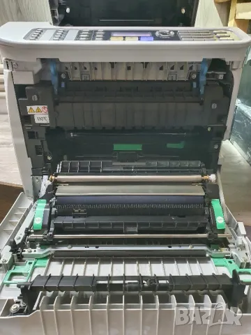 Мултифунционално устройство цветно Kyocera, снимка 4 - Принтери, копири, скенери - 49810517