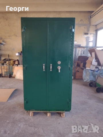 Метална каса