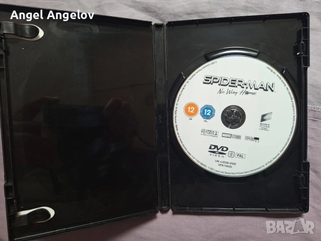 Английско издание с български субтитри цена 10 евро, снимка 3 - DVD филми - 53578914