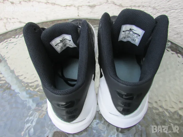 Мъжки маратонки Nike Zoom Without A Doubt , снимка 12 - Маратонки - 56109144