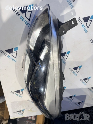 H1BB-13W030-AE ляв фар от Ford Fiesta VII 1.1 Ti-VCTi, двигател FSJA, 75 кс., 5 ск., 2023г., 53000 к, снимка 5 - Части - 53664233