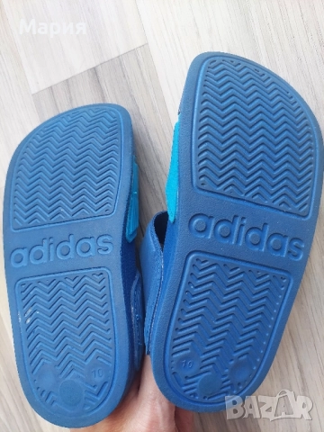 Adidas сандал син 28 номер, снимка 5 - Детски сандали и чехли - 47106258