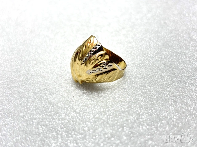 Дамски Златен Пръстен-2,44 грама, 14К (проба 585), снимка 5 - Пръстени - 53642221