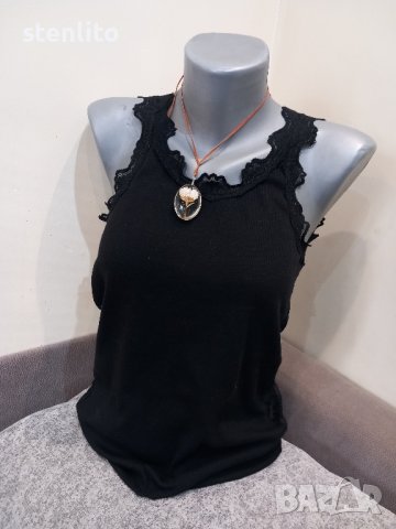 Черен топ с дантелен гръб размер L, снимка 1