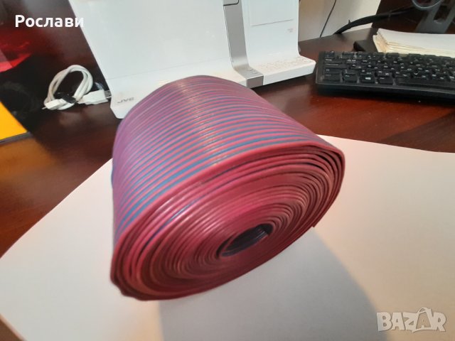 032. Лентов кабел, 48 жила, редуващ се син и червен цвят изолация, дължина  4,80 метра., снимка 7 - Друга електроника - 39998666