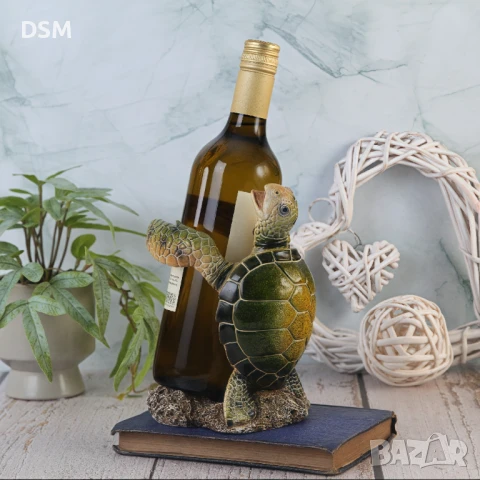 Нова Декоративна Стойка За Вино - Поставка за Бутилка  - Рак/Омар/Костенурка, снимка 1