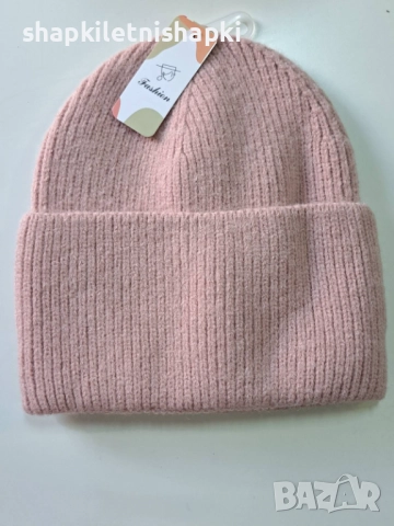 338 Дамска плетена шапка,ангора-бутикова, снимка 4 - Шапки - 52537959