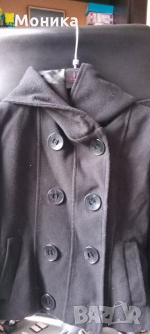 Дамско късо черно палтенце с качулка, снимка 1 - Палта, манта - 34267855