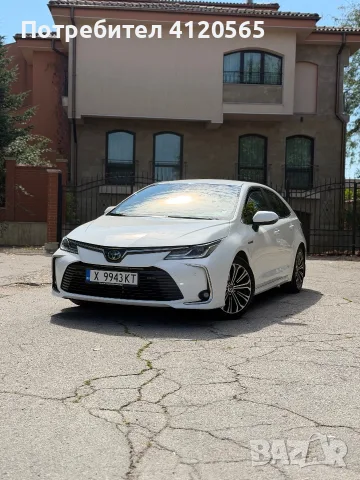 Toyota Corolla 1.8 HYBRID Luxury 89х.км.Първи собственик, снимка 2 - Автомобили и джипове - 56152744
