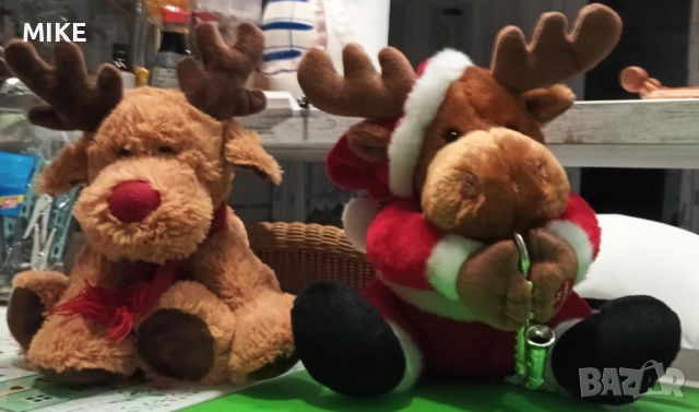 Коледни играчки