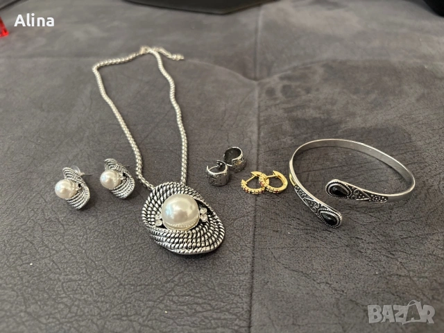 Сет от бижута, 22 евро , снимка 5 - Бижутерийни комплекти - 53655228