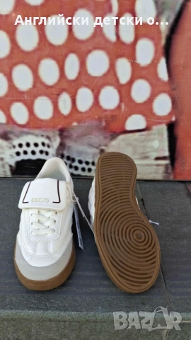 Английски детски полукецове -Zara, снимка 7 - Детски маратонки - 52412334