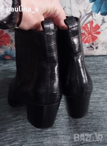 Два различни чифта / Луксозни маркови боти в Кроко принт / шпицарки в кроко принт , снимка 5 - Дамски боти - 44364483