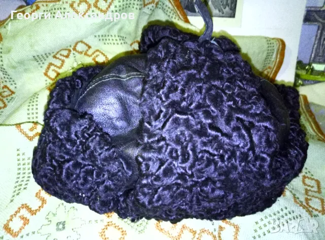 Стара АСТРАГАНОВА КОЖЕНА ШАПКА УШАНКА Овча Кожа от КАРАКУЛ, снимка 2 - Шапки - 48073534