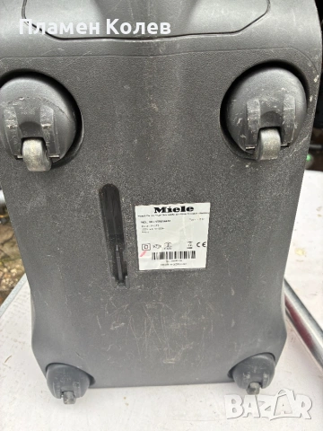 Miele прахосмукачка, снимка 8 - Прахосмукачки - 53632897