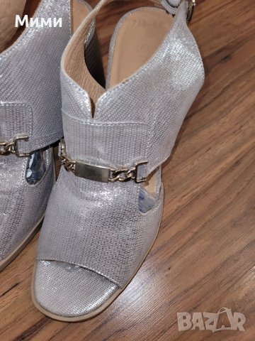 Нови златисти сандали естествена кожа, снимка 2 - Сандали - 44484156
