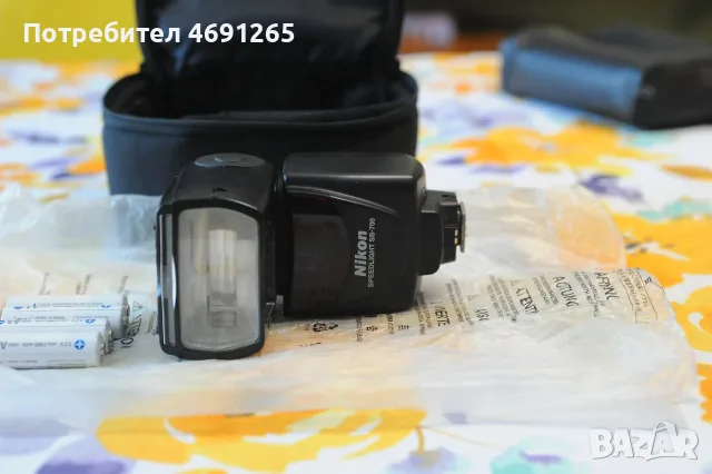 Светкавица Nikon speedlight sb 700