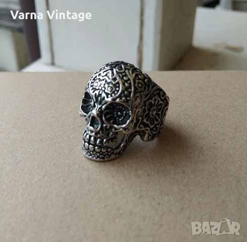 Брутален масивен мъжки пръстен Череп с шарки., снимка 4 - Пръстени - 51415790