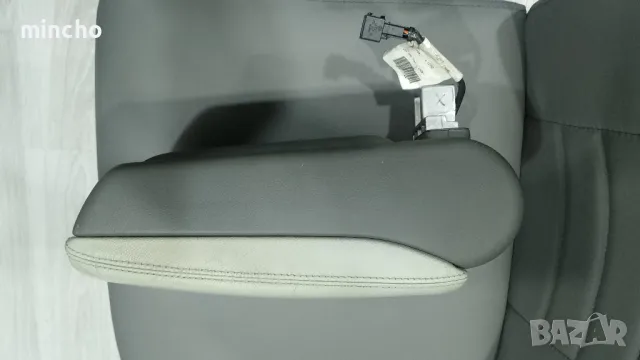 подлакътник с стойка за телефон ауди а6 ц6, снимка 4 - Части - 47992602