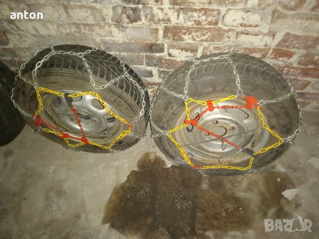 2 бр.гуми джанти и вериги 