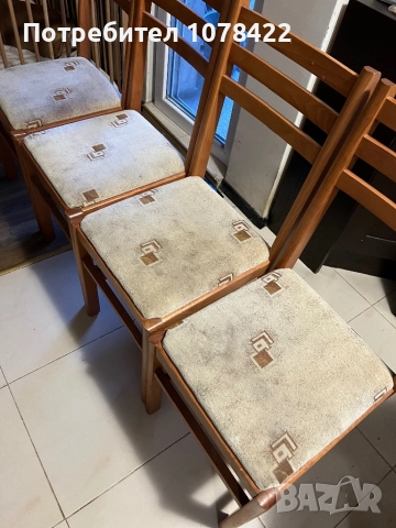 Продават се четири дървени стола за хранене., снимка 2 - Столове - 52722793