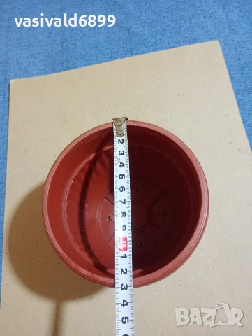 Пластмасова саксия , снимка 4 - Саксии и кашпи - 53450995