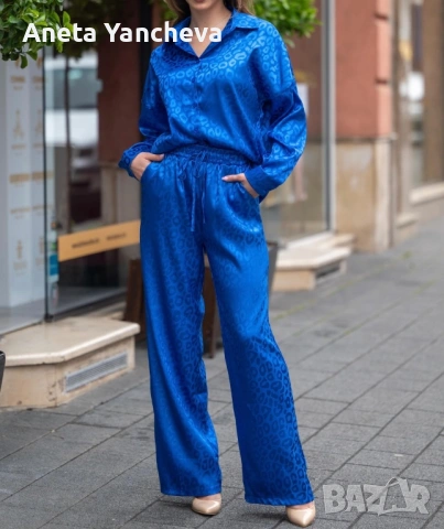 Дамски сет в синьо М размер