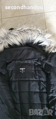 Дамско зимно яке, снимка 2 - Якета - 48943811