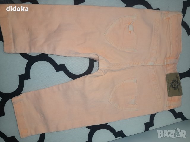 Дънки Zara , снимка 3 - Панталони и долнища за бебе - 41936927