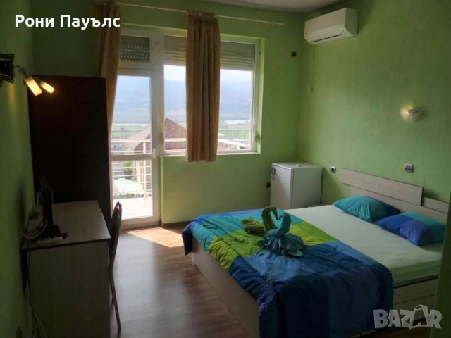 къща за гости / Голям семеен дом с панорамни гледки – около Сандански, снимка 2 - Къщи - 53829817