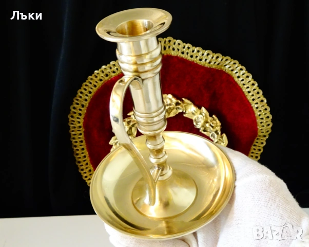 Бронзов свещник с дръжка 15 см. , снимка 4 - Антикварни и старинни предмети - 53010368