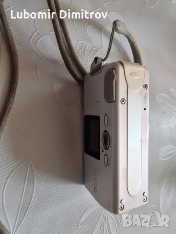 SONY Cyber-Shot DSC-U10 1.3MP, снимка 2 - Фотоапарати - 49688454