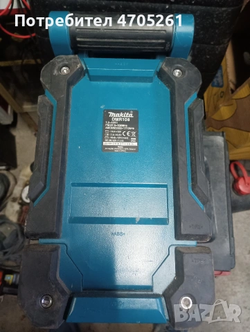 радио строително makita dmr 108, снимка 5 - Винтоверти - 53183858